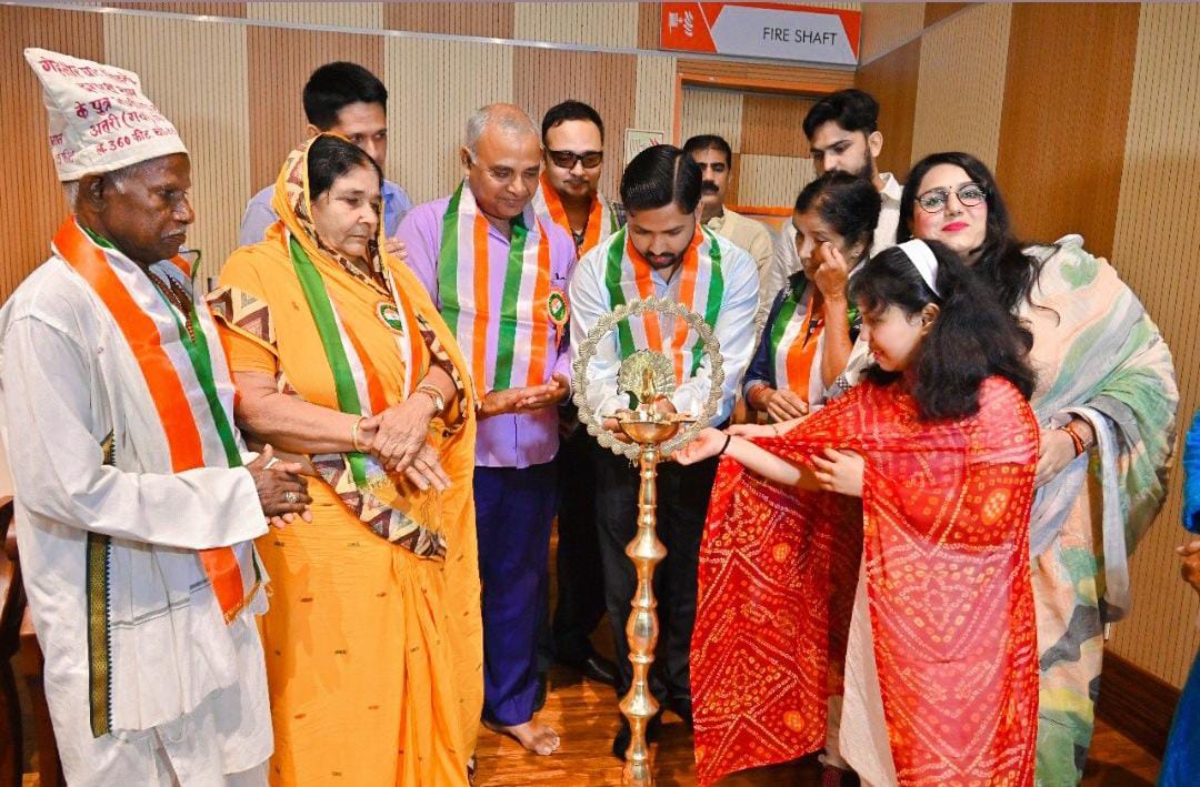 बापू टावर, पटना में गूँजा चंपारण सत्याग्रह विमर्श – लाडो बानी फैंस क्लब ने किया आयोजन